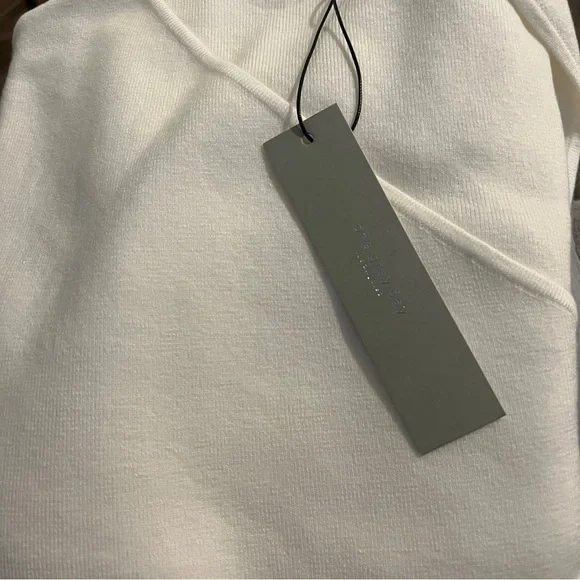 One Grey Day OGD NWT Leon Top in Ivory. SIZE LARGE - Picture 2 of 4